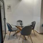 House 1 아파트 에피다우로스