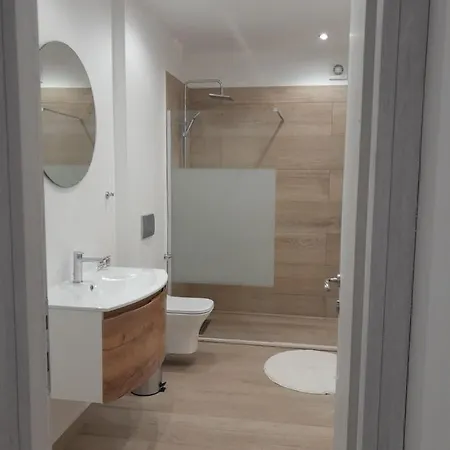 House 1 Apartman