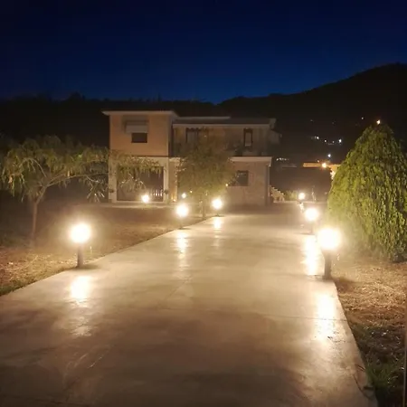 House 1 * Epidaurus
